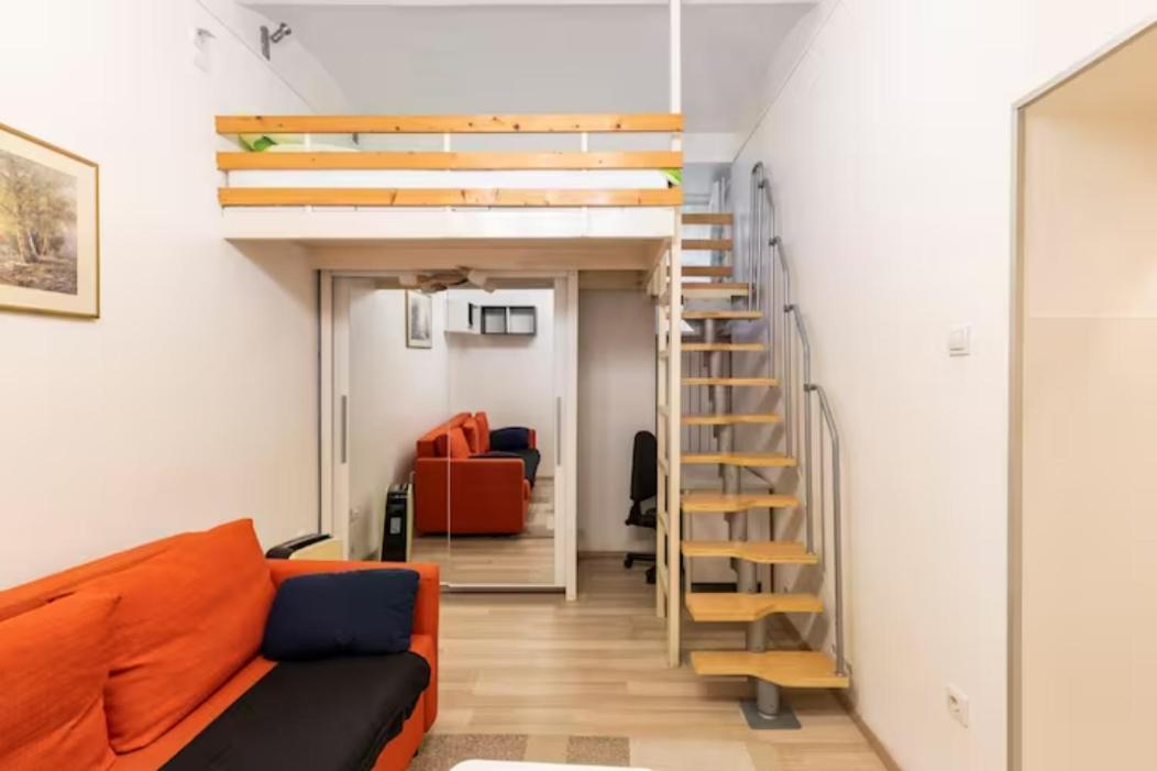 Cute Apartment By Main Square 萨格勒布 外观 照片